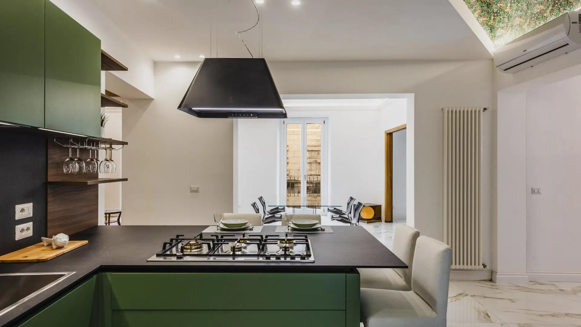 Upscale Urban Apartment By Wonderful Italy Catânia Itália